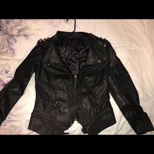 Vintage ladies faux leather jacket